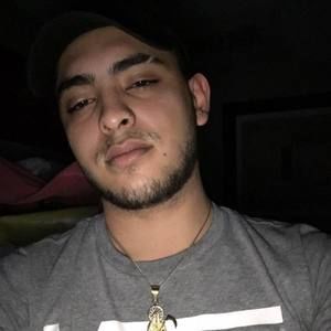 Meet your Posher, Luis